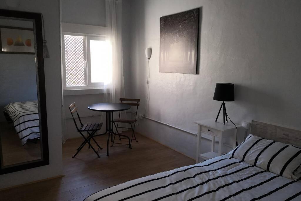 Апартаменты Cosy Flat For 2 Directly At The Beach Меленара Экстерьер фото